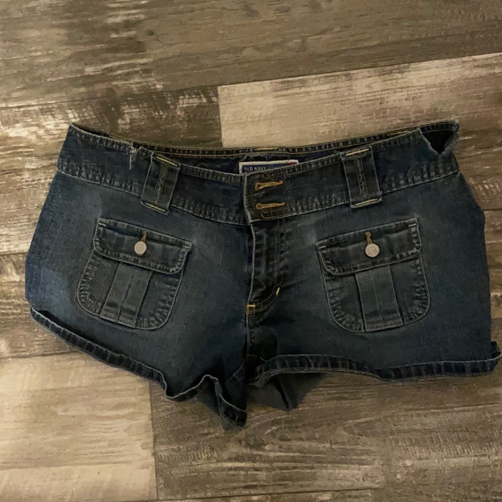 women’s Old Navy shorts